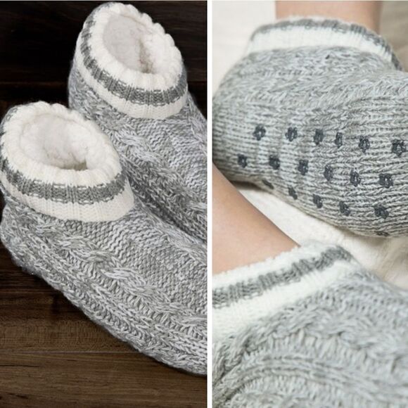 Cable knit and sherpa lined slipper booties - Picture 4 of 7